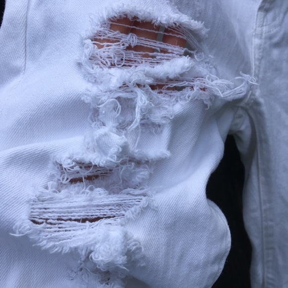 London Jean~White Distressed Jeans - Picture 13 of 16